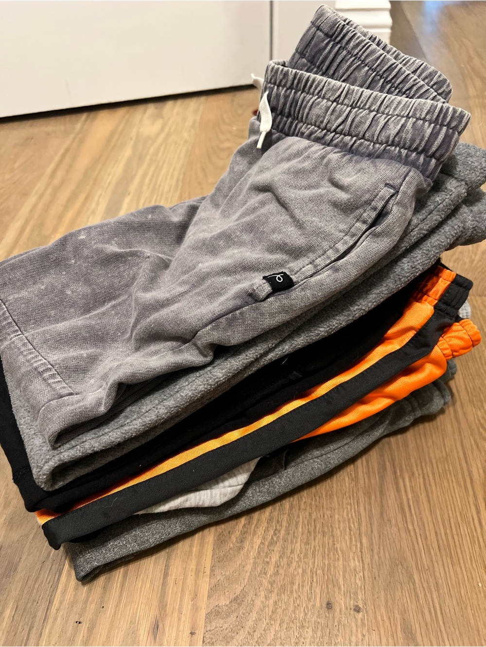 Boy’s lot of grey and black joggers-7 pairs